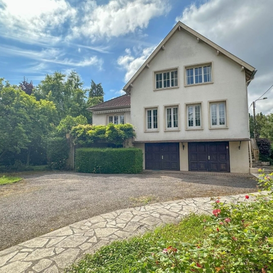  CABINET DE L'ILE : House | LONGEVILLE-LES-METZ (57050) | 180 m2 | 590 000 € 